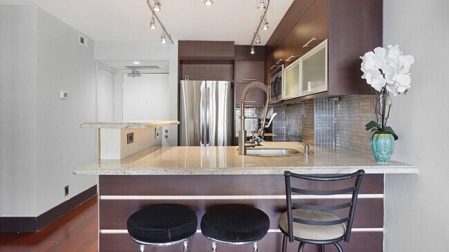 Foto del edificio - 3031 N Ocean Blvd