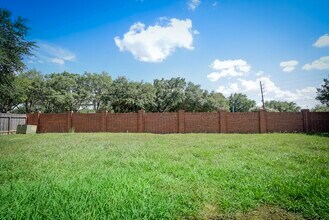 Building Photo - 1246 Manchester Cir