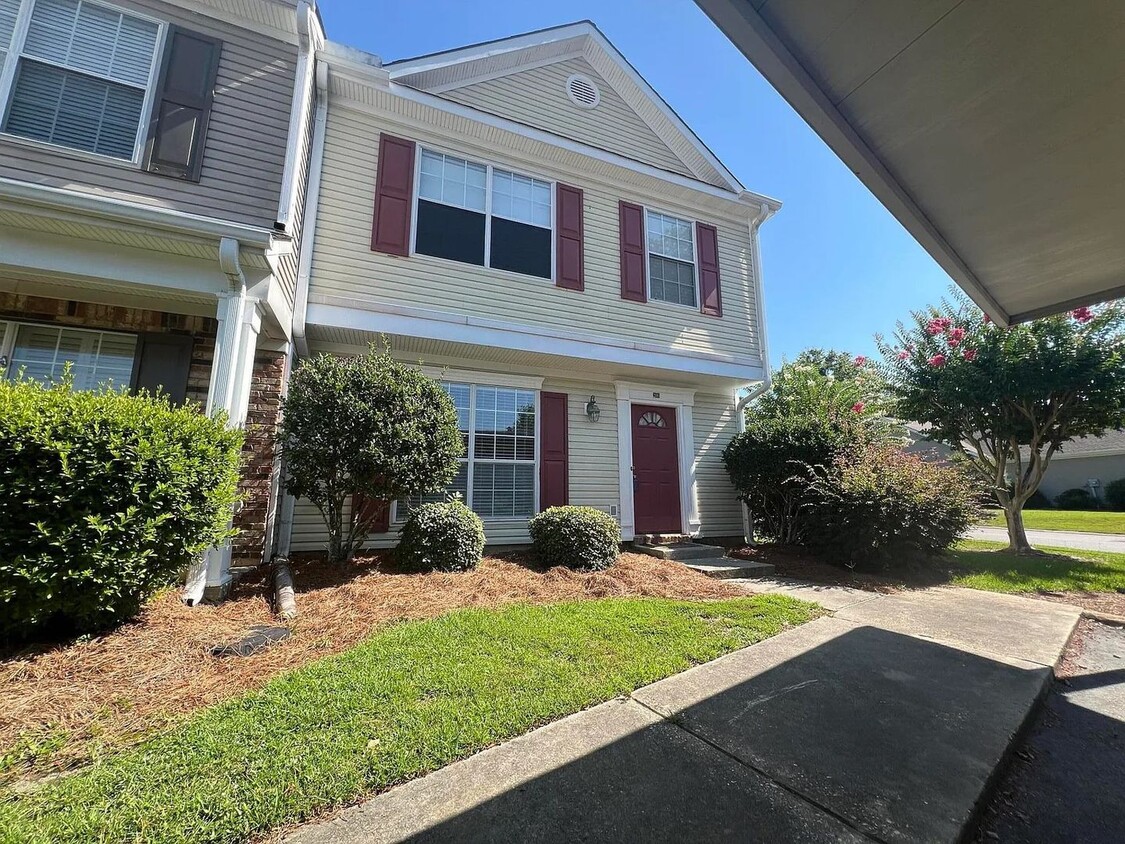 Primary Photo - 200 Jefferson Pl