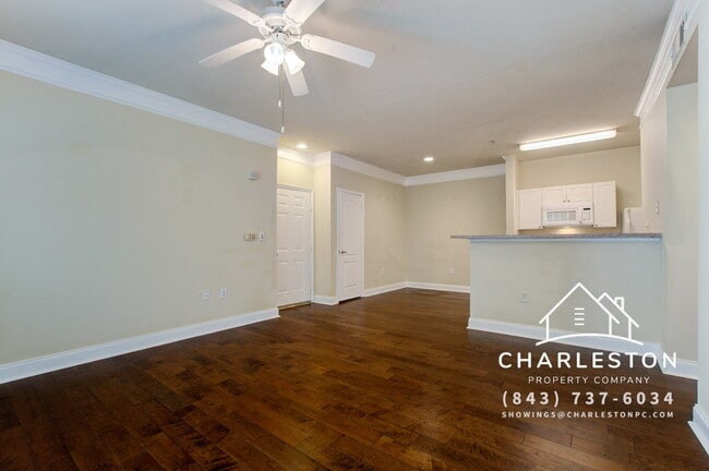 Building Photo - 1300 Park W Blvd