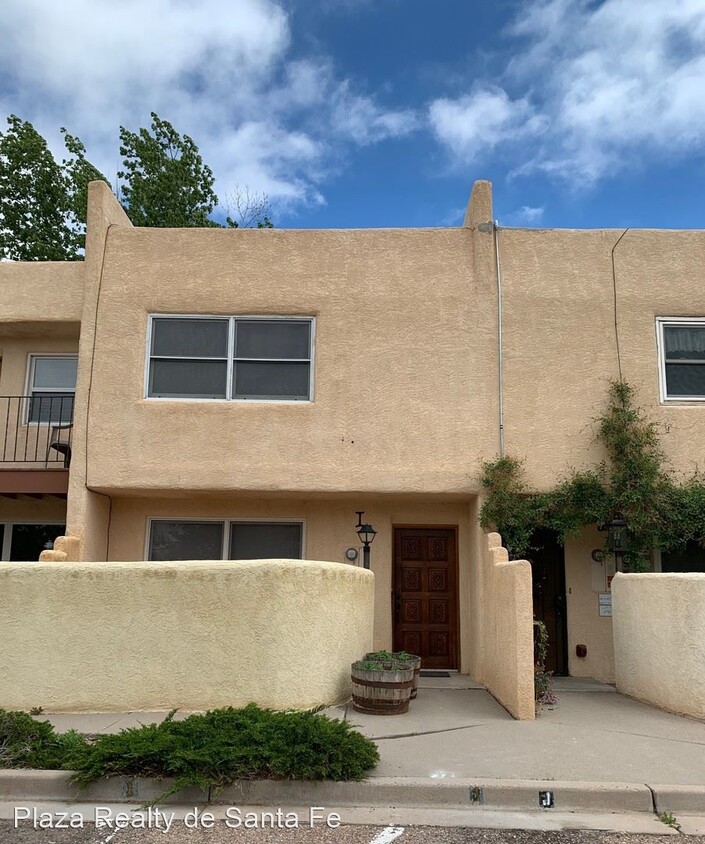Primary Photo - 2 br, 2.5 bath House - 1333 Pacheco St Apt I