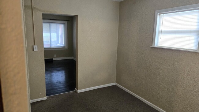 Foto del edificio - 5304 Woodward St