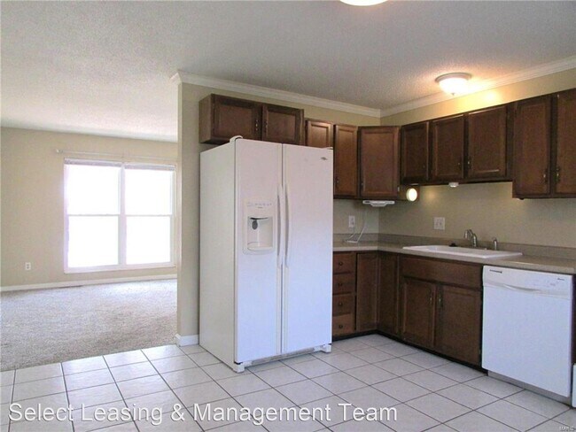 Foto del edificio - 3 br, 2 bath House - 512 Forest Ave