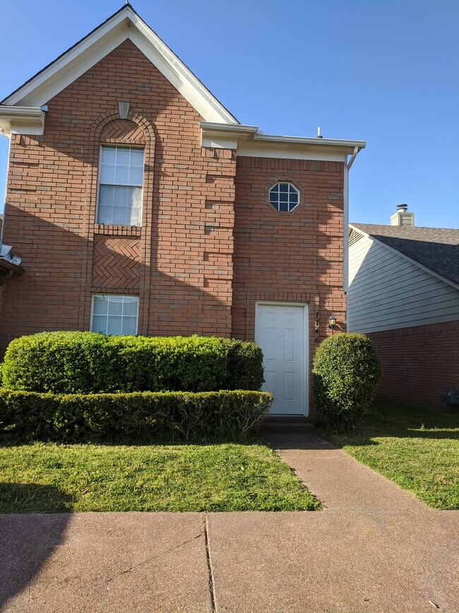 7746 Shadowland Dr, Memphis, TN 38125 House Rental in Memphis, TN