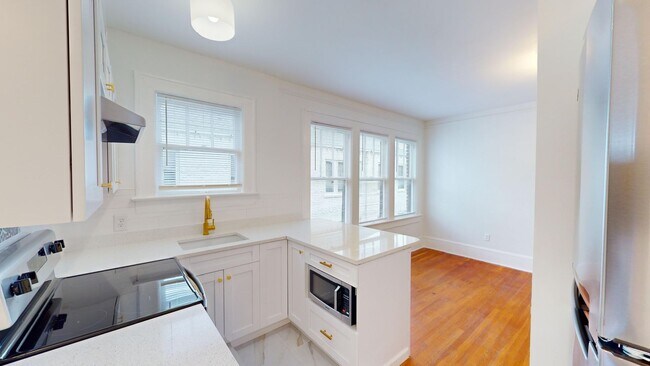 Foto del edificio - Remodeled Unit in RIVERSIDE! ONE MONTH FREE!