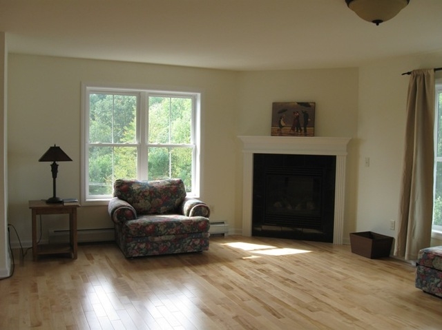 Interior Photo - Farm Stand