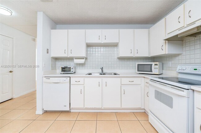 Foto del edificio - 3877 NW 122nd Terrace