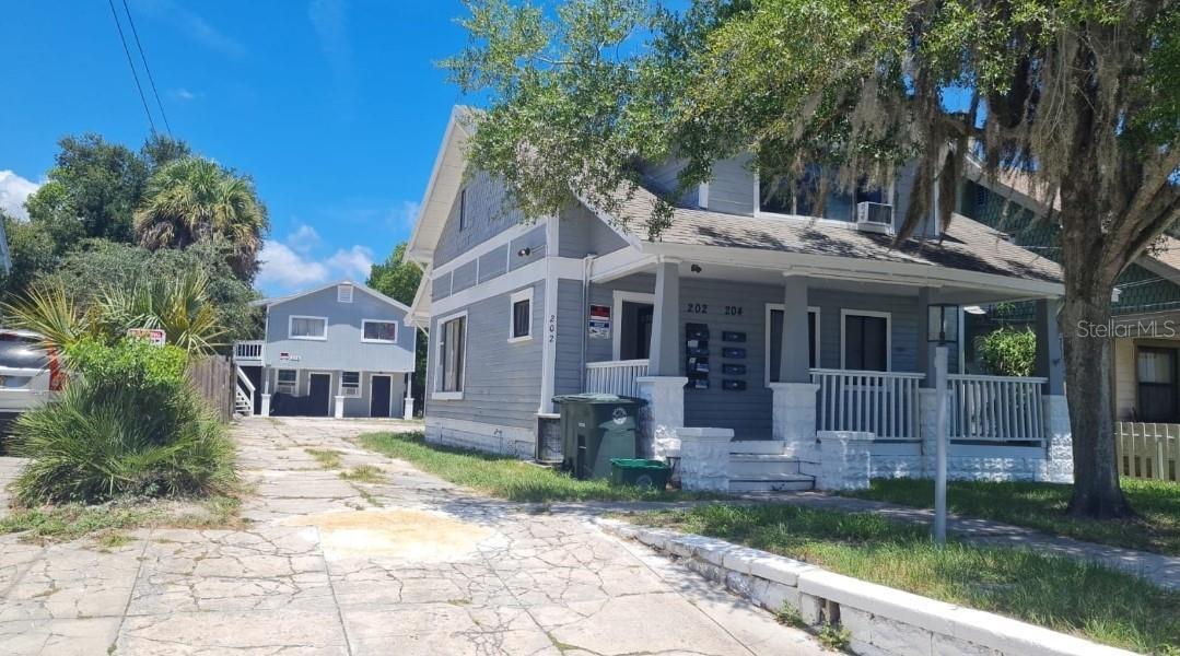 Primary Photo - 202 Mullally St