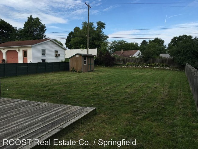 Building Photo - 3 br, 1 bath House - 1601 Crestview Dr