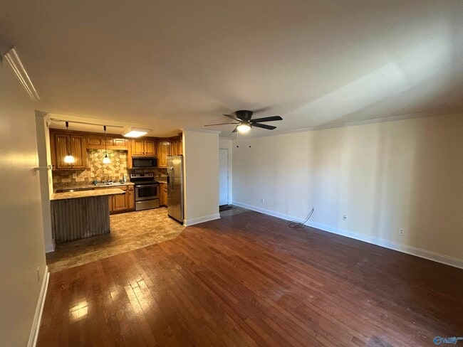 Building Photo - 6620 Willow Pointe Dr NW