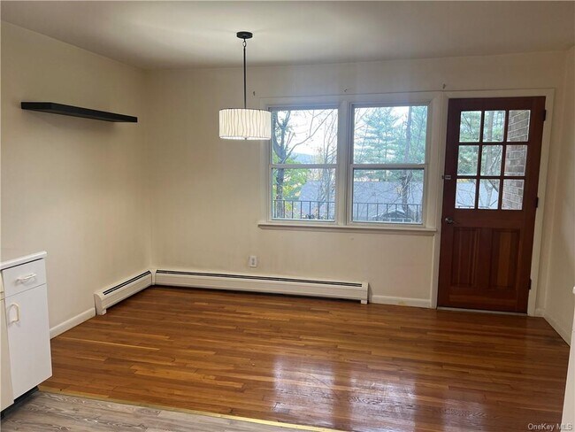 Building Photo - 100 Dowd St