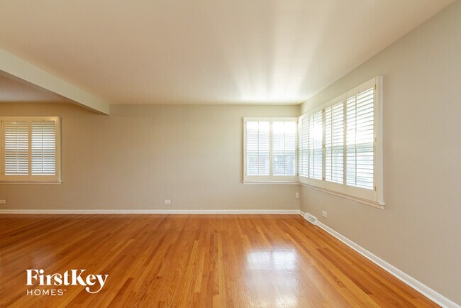 Foto del edificio - 1431 Willow Rd