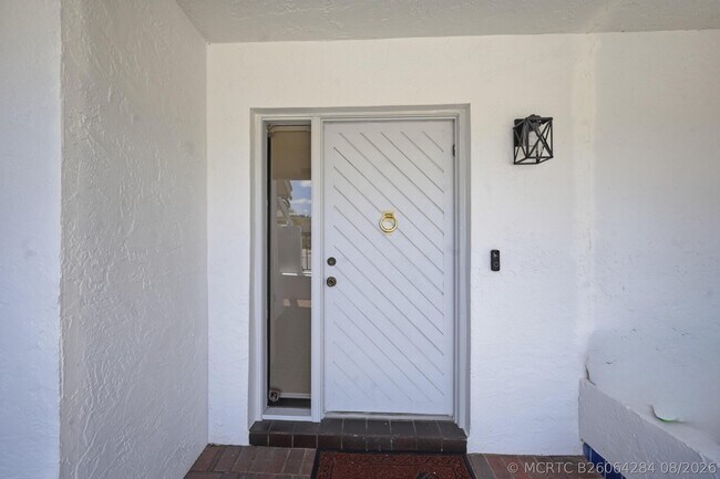 Building Photo - 10775 Waterberry Dr