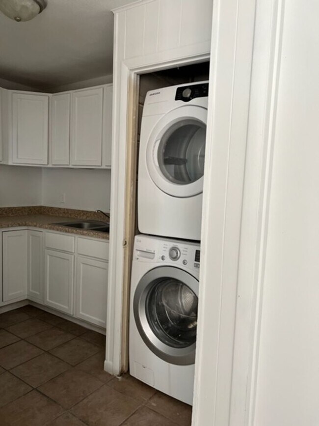 Building Photo - 4603 N 2nd St