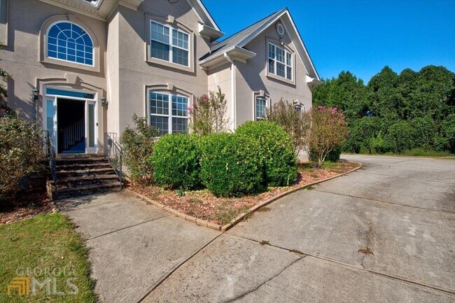 Building Photo - 116 Glenmore Ln