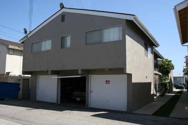 Building Photo - 1217 Amethyst St