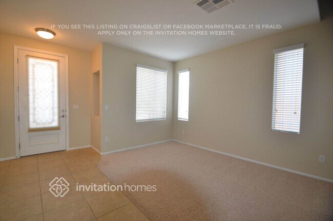 Foto del edificio - 10749 Drake Ridge Ave