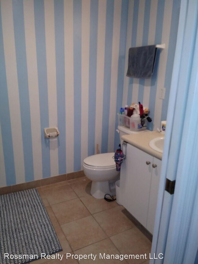 Building Photo - 3 br, 2 bath House - 8342 Bernwood Cove Lp...