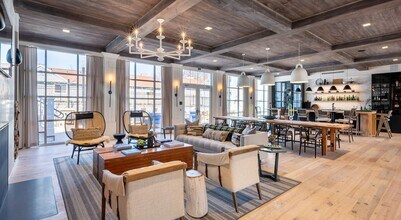 Building Photo - 333 Unquowa Rd