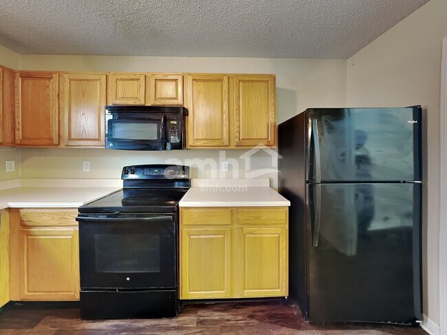 Foto del edificio - 1281 Rosemary Ct