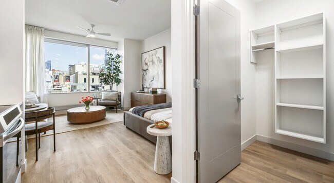 Foto del edificio - 449 N Clark St