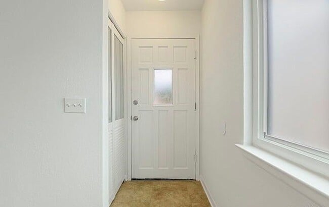 Building Photo - 8412 Clear Mdws