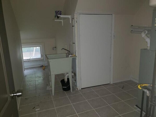 This Is One Of My Favorite Craigslist Mobile Home Finds Mobile Home Living Mobile Home Living Mobile Homes For Sale Used Mobile Homes