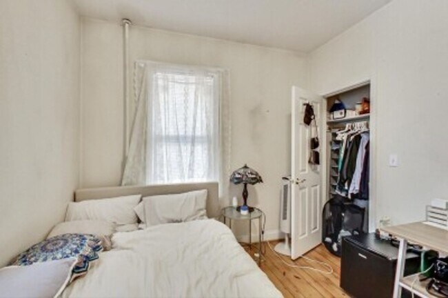 Foto del edificio - Mission Hill (NEU)_5 bed 2 bath_9/1/2025