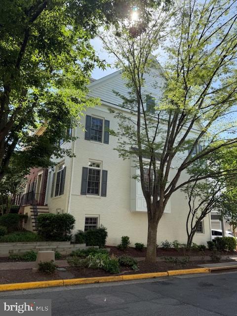 Foto del edificio - 8861 Ashgrove House Ln