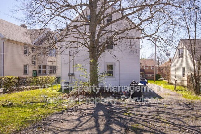 Foto del edificio - 14717 Milverton Rd