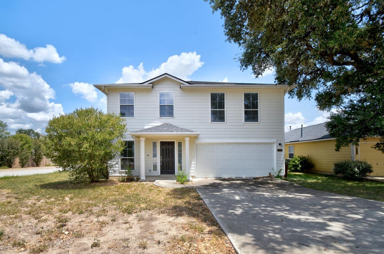 Photo - 410 Cardinal Way