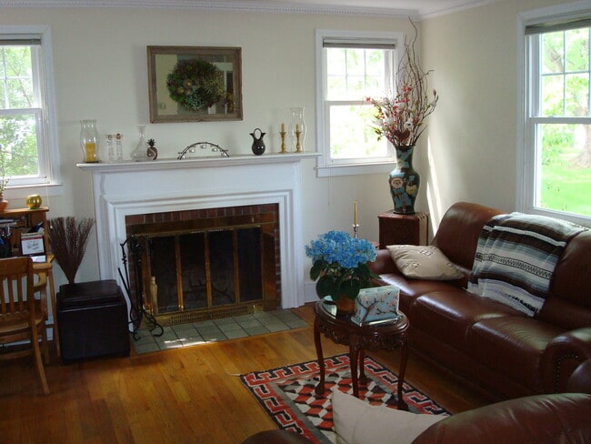 Building Photo - 178 Castleman Rd