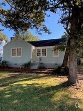 Building Photo - 3066 Oxford Ave