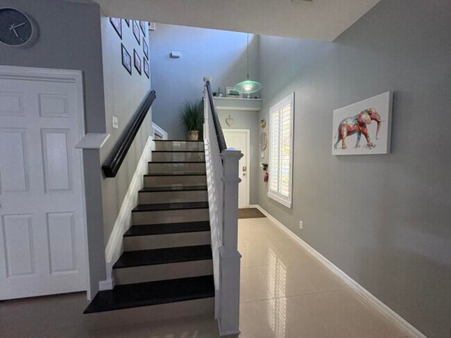 Building Photo - 9205 Villa Palma Ln