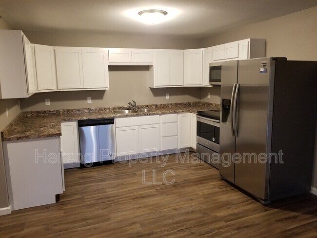 Foto del edificio - 1770 10th Ave E