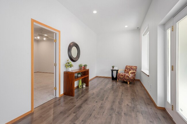 Foto del edificio - 2718 S Star Lake Rd
