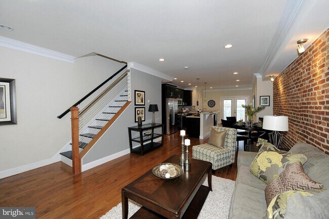 Foto del edificio - 3112 Sherman Ave NW