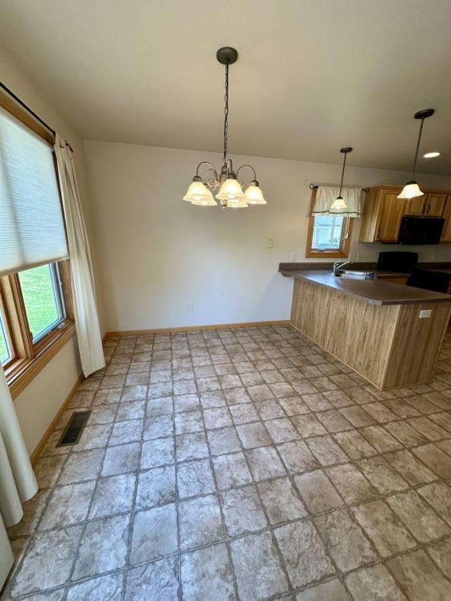 Building Photo - 2 bedroom in Billings MT 59102