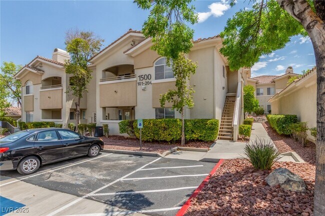 Foto del edificio - 1500 Cardinal Peak Ln