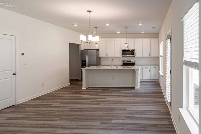 Foto del edificio - BRAND NEW SINGLE FAMILY HOME IN LOGANVILLE