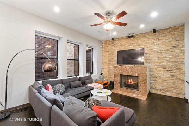 Foto del edificio - 2150 W North Ave