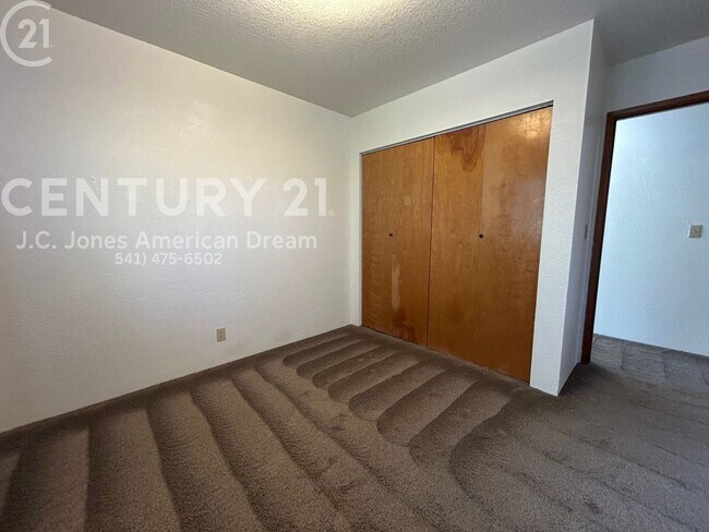 Foto del edificio - BLLC2503.3