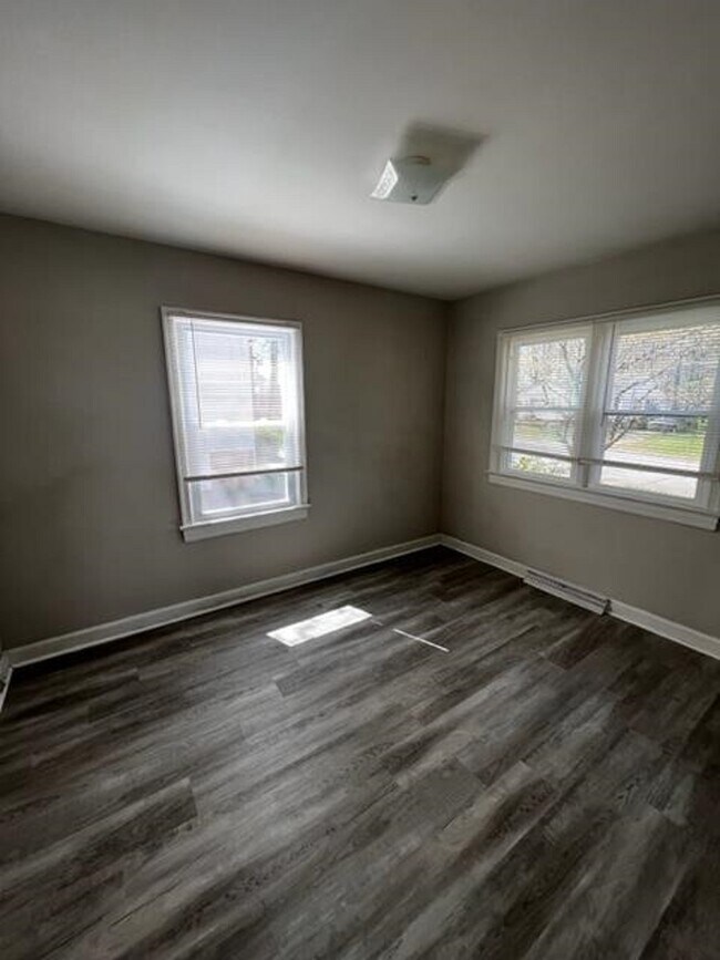 Foto del edificio - 1210 Carolina St