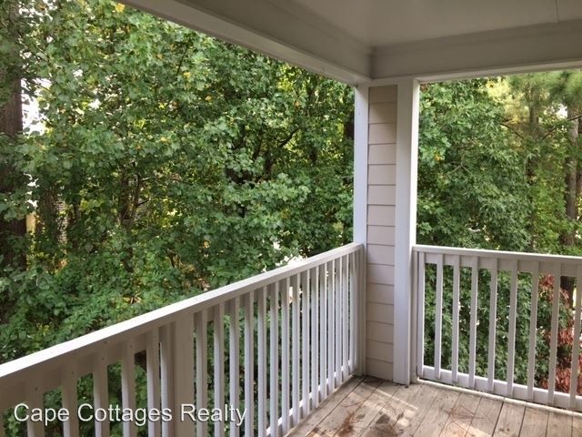 Building Photo - 909 Litchfield Way