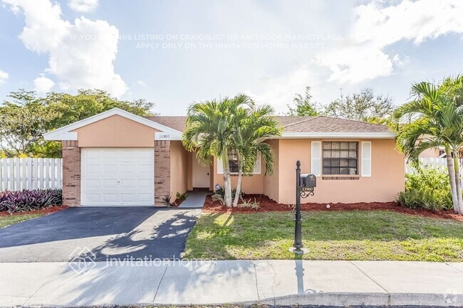 Building Photo - 13960 Beechwood Ct