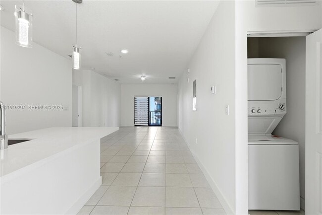 Building Photo - 8265 NW 41st St