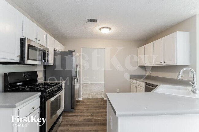 Building Photo - 5321 Regency Lake Court