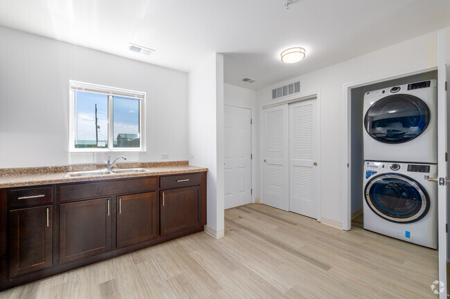 Laundry - Williams Street Townhomes