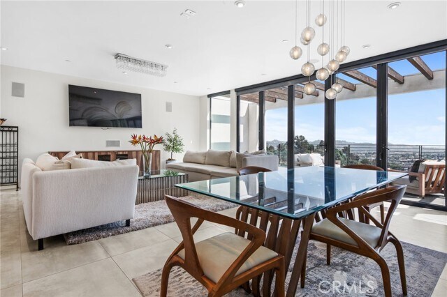 Foto del edificio - 1479 Highgate Ave