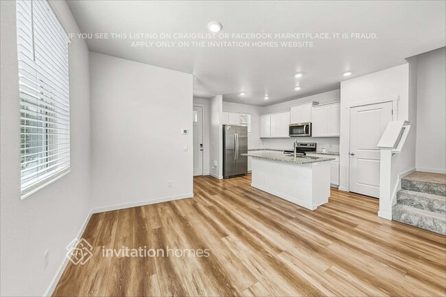 Building Photo - 257 S Uriah St